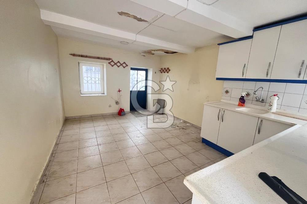 Ayvalık'ta Deniz ve Şehir Manzaralı 4+1 Müstakil Bahçeli Yaşam.