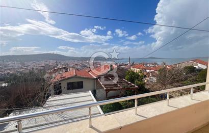 Ayvalık'ta Deniz ve Şehir Manzaralı 4+1 Müstakil Bahçeli Yaşam.