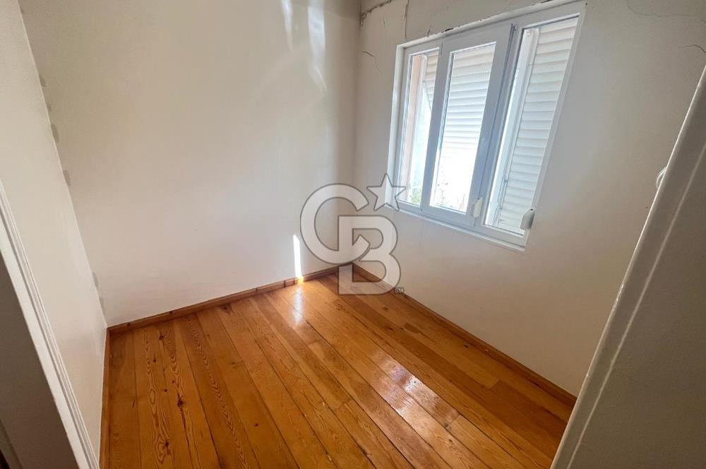 Ayvalık'ta Deniz ve Şehir Manzaralı 4+1 Müstakil Bahçeli Yaşam.