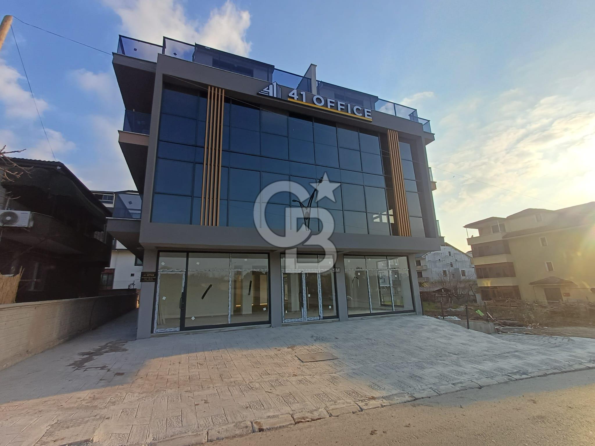 BAŞİSKELE BELEDİYESİNİN YANI BAŞINDA 1+0 KİRALIK OFİS