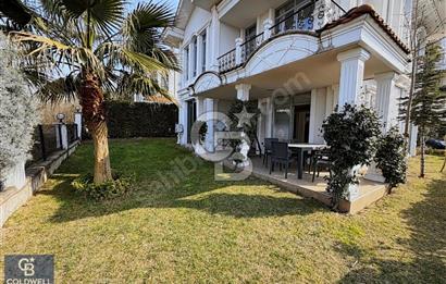 Kocaeli'de Deniz Manzaralı Müstakil Bahçeli Lüks Villa