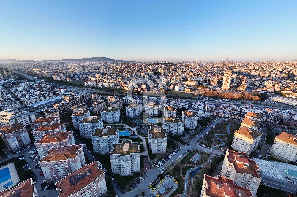 Çekmeköy Yeşilbelde Sitesi Kilerli Satılık 3+1 Daire