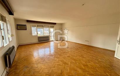 Karşıyaka Bostanlı Merkez'de D.Gazlı Kiralık 3+1 Daire