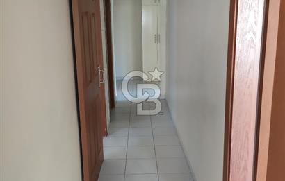 Acıbademde Güvenlikli Site İçerisinde Açık Otoparklı Kiralık 3+1