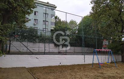 Acıbademde Güvenlikli Site İçerisinde Açık Otoparklı Kiralık 3+1