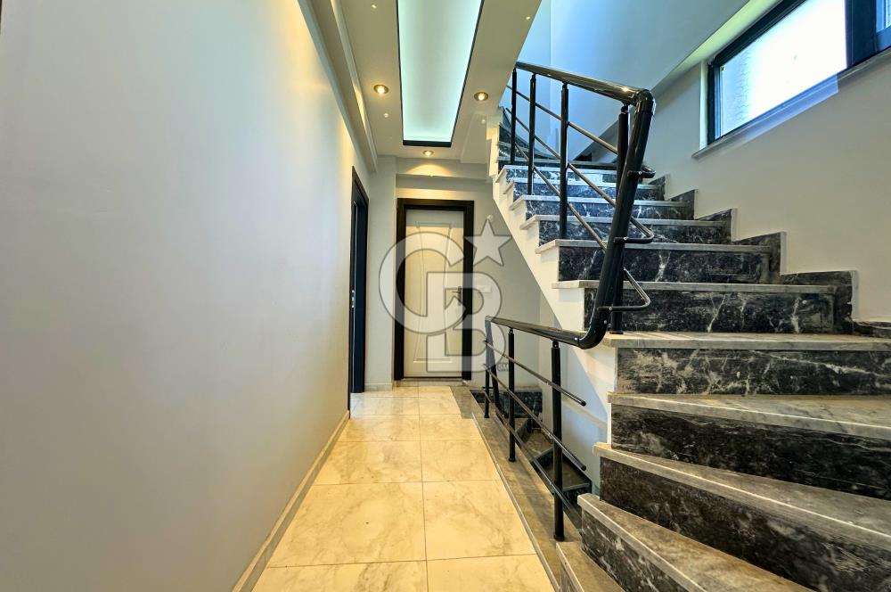 Çanakkale Lapseki'de Boğaz Manzaralı Tam Müstakil Sıfır Villa