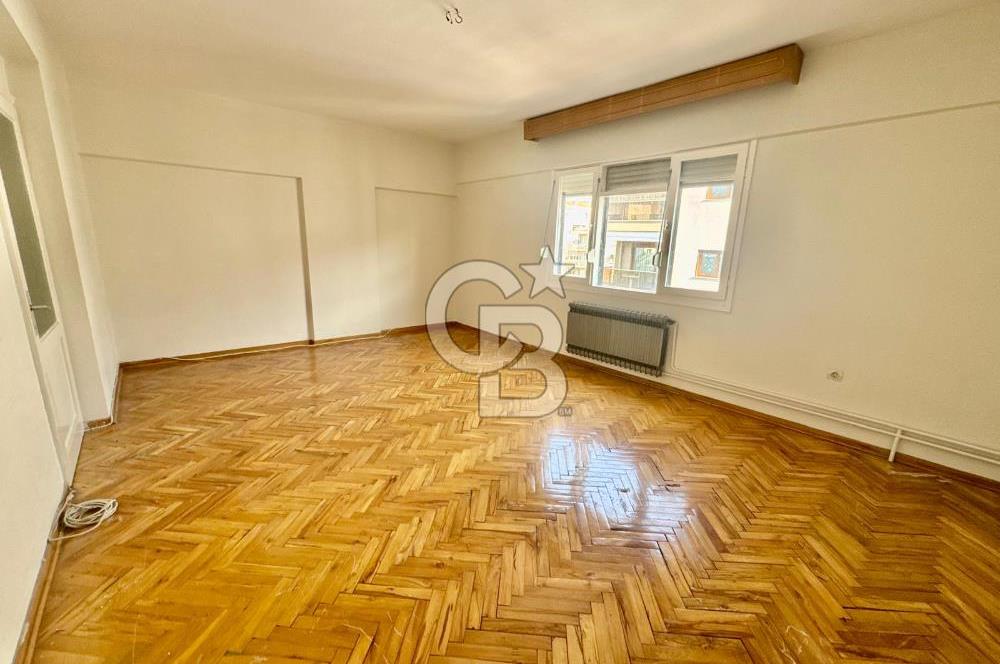 Karşıyaka Bostanlı Merkez'de D.Gazlı Kiralık 3+1 Daire