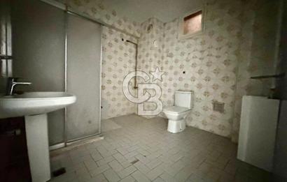 Karşıyaka Bostanlı Merkez'de D.Gazlı Kiralık 3+1 Daire