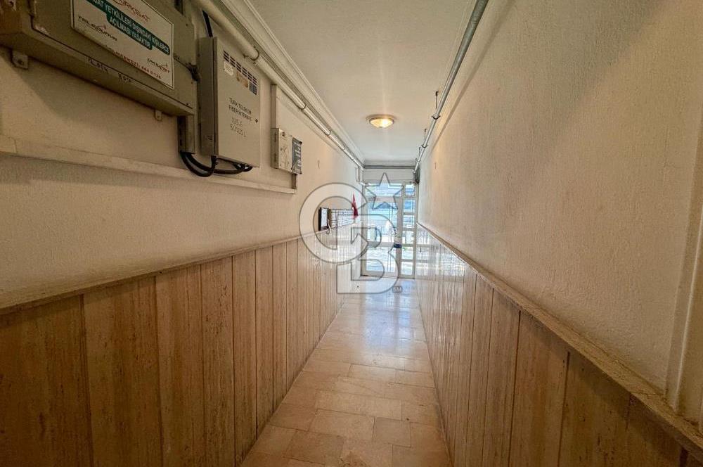 Karşıyaka Bostanlı Merkez'de D.Gazlı Kiralık 3+1 Daire