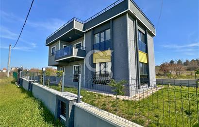 Çanakkale Lapseki'de Boğaz Manzaralı Tam Müstakil Sıfır Villa