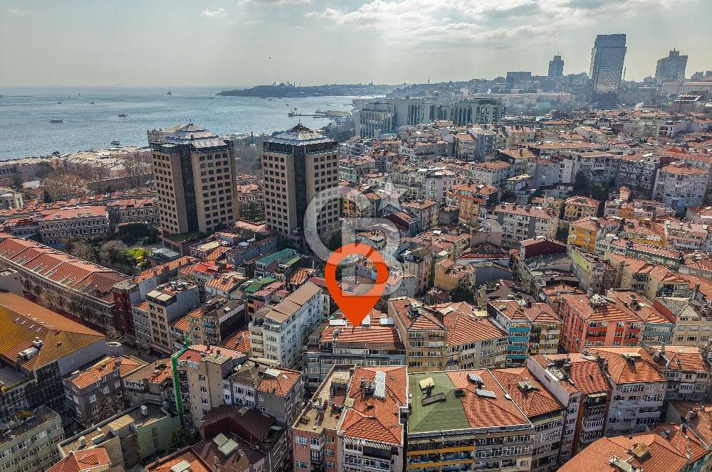 Fırsat Beşiktaş Akaretler Eşyalı Kiralık 2+1 Çift Balkon