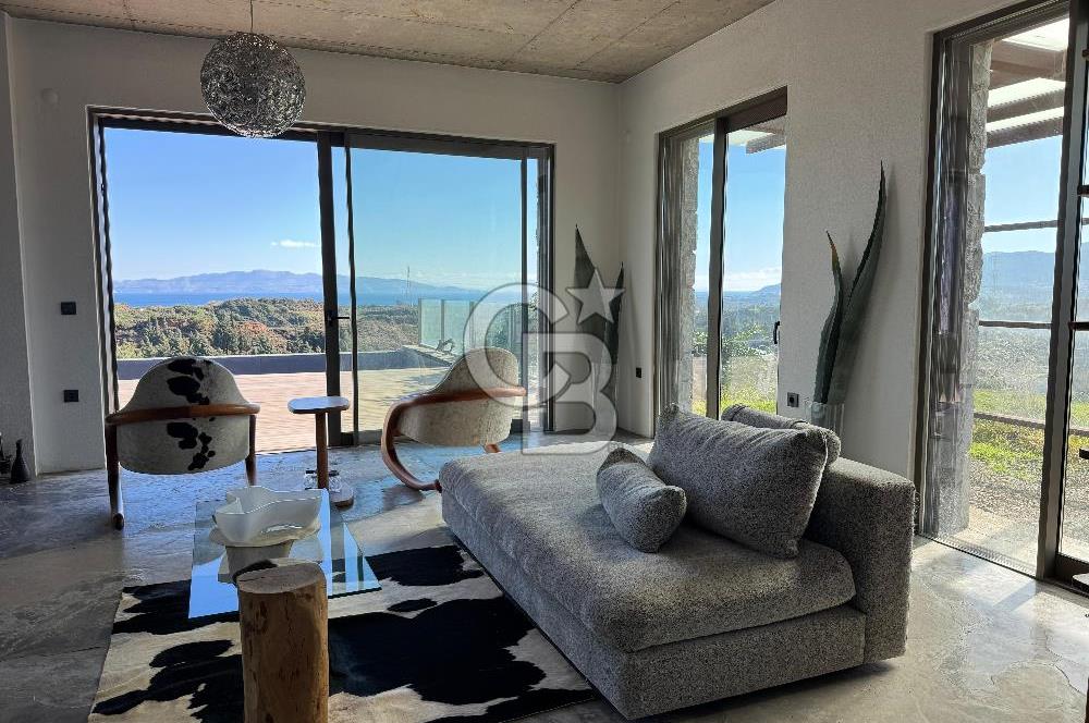 Datça Kızlan'da Satılık Özel Tasarım Havuzlu Taş Mimarili Villa