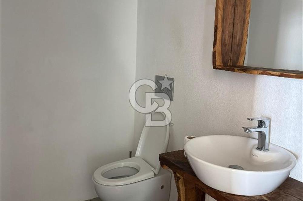 Datça Kızlan'da Satılık Özel Tasarım Havuzlu Taş Mimarili Villa