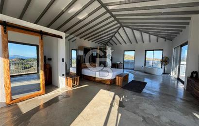 Datça Kızlan'da Satılık Özel Tasarım Havuzlu Taş Mimarili Villa