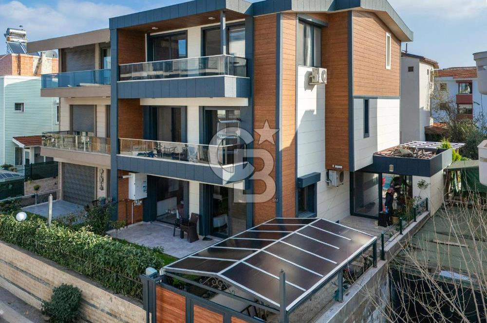 GÜZELBAHÇE/YALI MAH. 5+2 HAVUZLU DENİZE 50 METRE SATILIK VİLLA