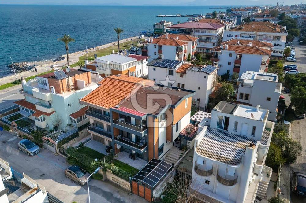 GÜZELBAHÇE/YALI MAH. 5+2 HAVUZLU DENİZE 50 METRE SATILIK VİLLA