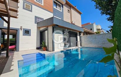 GÜZELBAHÇE/YALI MAH. 5+2 HAVUZLU DENİZE 50 METRE SATILIK VİLLA