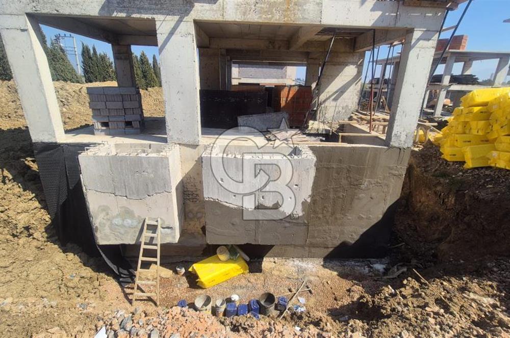 KEMALPAŞA ÇİNİLİKÖY'DE TEMELDEN SATILIK MÜSTAKİL HAVUZLU 6+2 TRİPLEKS VİLLA