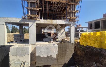 KEMALPAŞA ÇİNİLİKÖY'DE TEMELDEN SATILIK MÜSTAKİL HAVUZLU 6+2 TRİPLEKS VİLLA