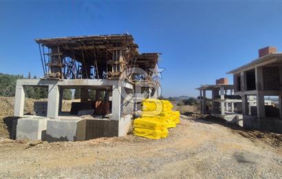 KEMALPAŞA ÇİNİLİKÖY'DE TEMELDEN SATILIK MÜSTAKİL HAVUZLU 6+2 TRİPLEKS VİLLA