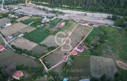 Bolu, Mengen Pazarköy Girişinde 11.276 m2 Satılık Yolu Olan Tarla