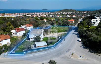 Çeşmealtı Denizli Mahallesinde Yola Çift Cephe Satılık Tarla