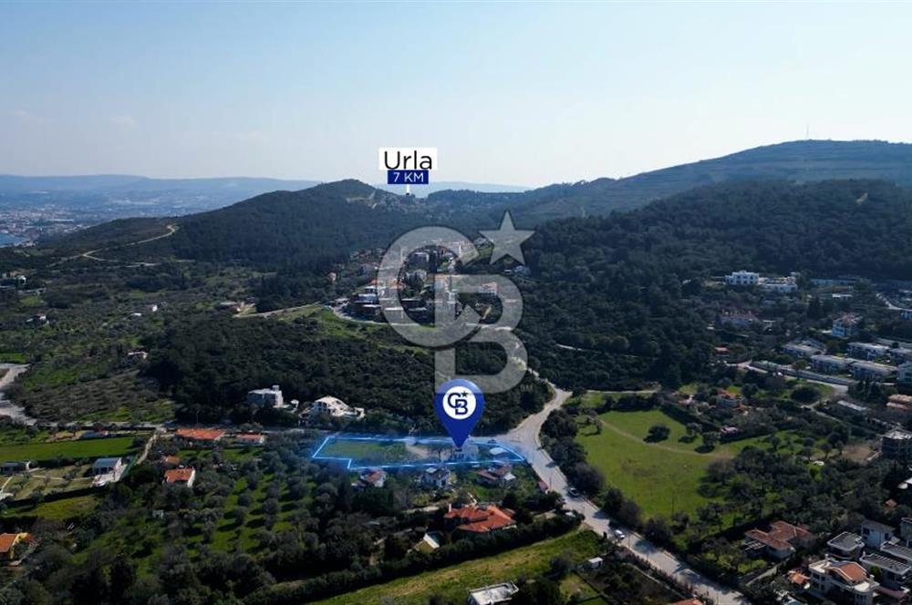 Çeşmealtı Denizli Mahallesinde Yola Çift Cephe Satılık Tarla