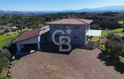 Datça Kızlan'da Satılık Özel Tasarım Havuzlu Taş Mimarili Villa