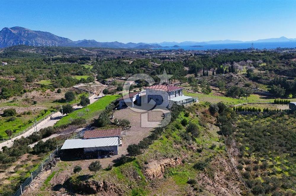 Datça Kızlan'da Satılık Özel Tasarım Havuzlu Taş Mimarili Villa