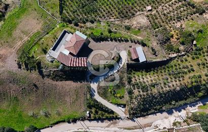 Datça Kızlan'da Satılık Özel Tasarım Havuzlu Taş Mimarili Villa