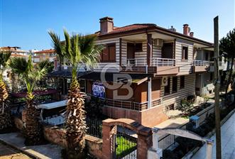 CB EAGLE'dan AYVALIK KÜÇÜKKÖY'DE MÜKEMMEL KONUMLU VİLLA - 2 - 339356