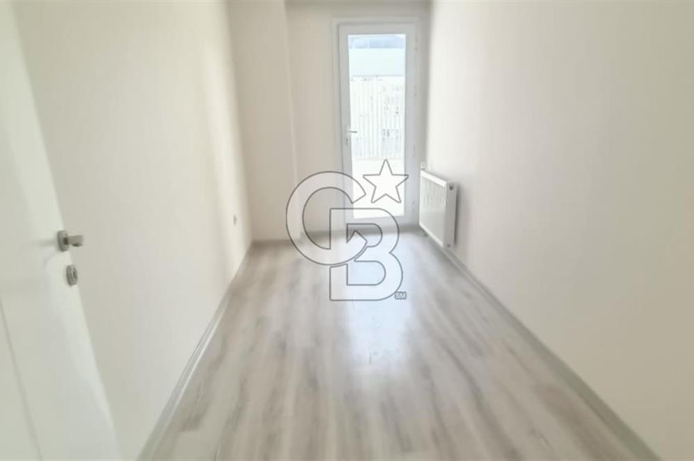 İzmir Bayraklı Kiralık Teraslı 2+1 Daire 