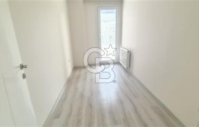 İzmir Bayraklı Kiralık Teraslı 2+1 Daire 