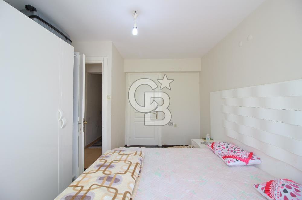 Gaziemir ırmak mah.de site içinde satılık çift cephe 3+1 daire