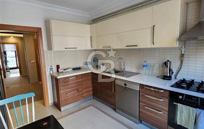 Suadiyede 140 m²,Geniş Kullanım Alanlı 4+1 Kiralık Daire