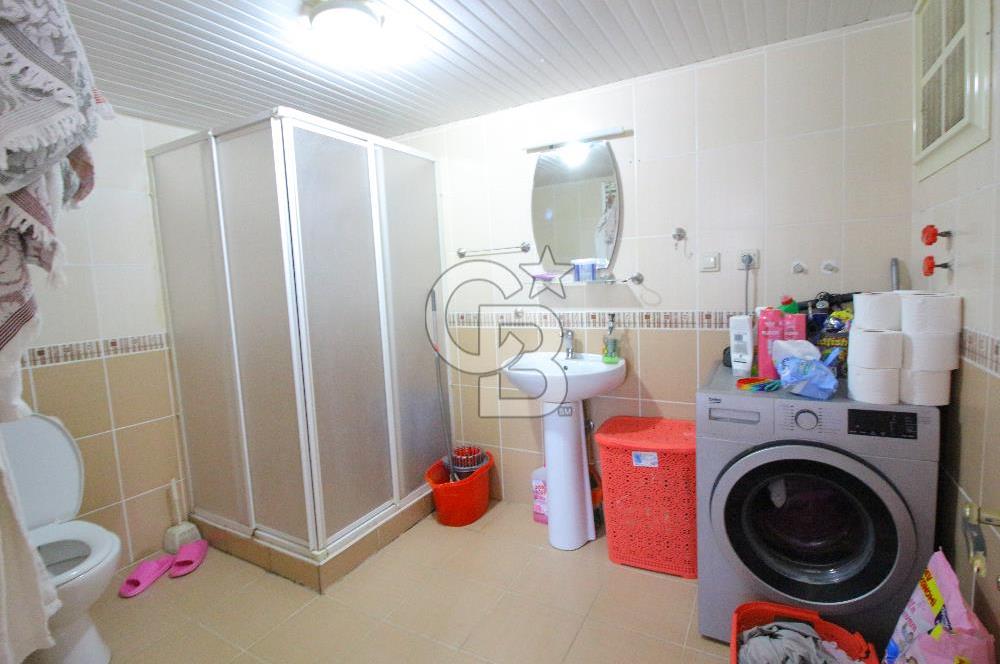 Gaziemir ırmak mah.de site içinde satılık çift cephe 3+1 daire