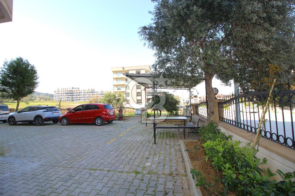 Gaziemir ırmak mah.de site içinde satılık çift cephe 3+1 daire