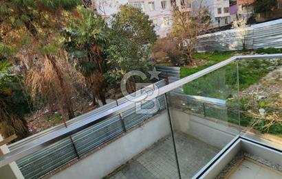 Suadiyede 140 m²,Geniş Kullanım Alanlı 4+1 Kiralık Daire