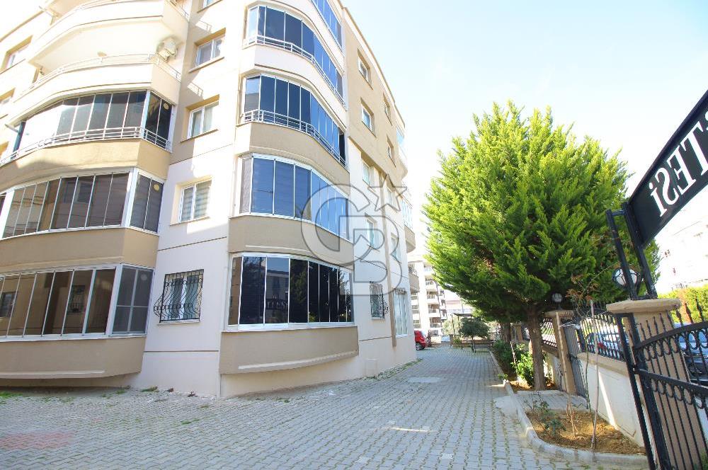 Gaziemir ırmak mah.de site içinde satılık çift cephe 3+1 daire