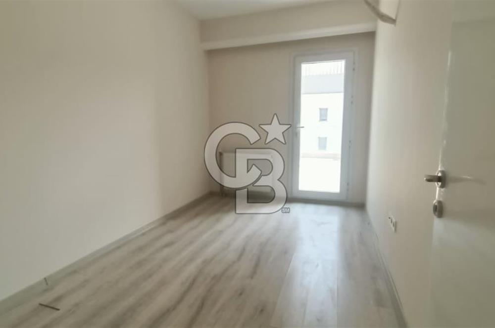 İzmir Bayraklı Kiralık Teraslı 2+1 Daire 