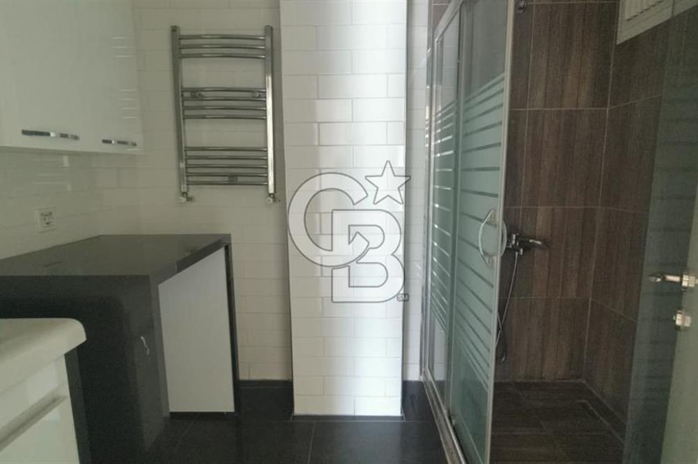 İzmir Bayraklı Kiralık Teraslı 2+1 Daire 