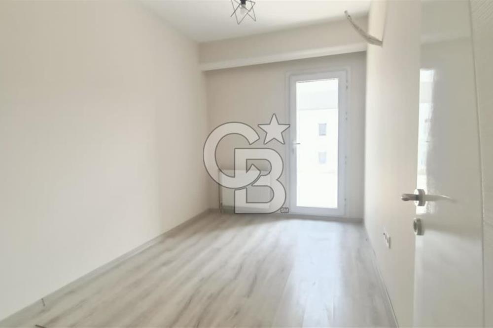 İzmir Bayraklı Kiralık Teraslı 2+1 Daire 