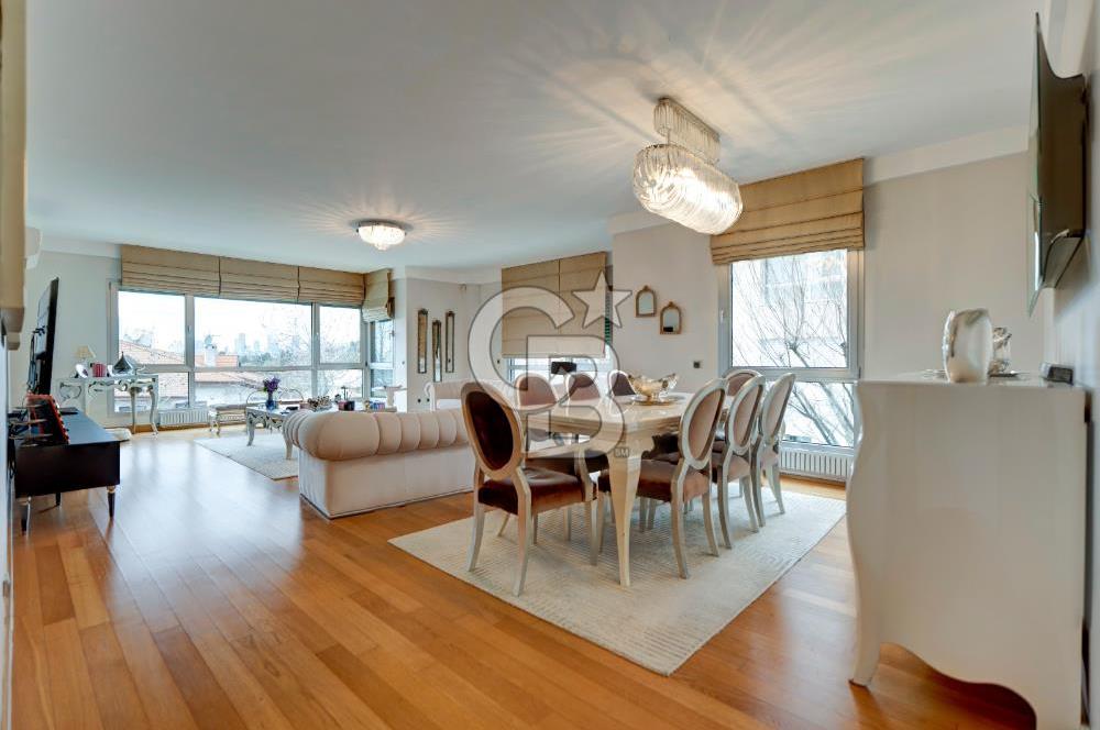 Çengelköy Mesa Evlerinde  Deniz Manzaralı Satılık 4+1  Daire