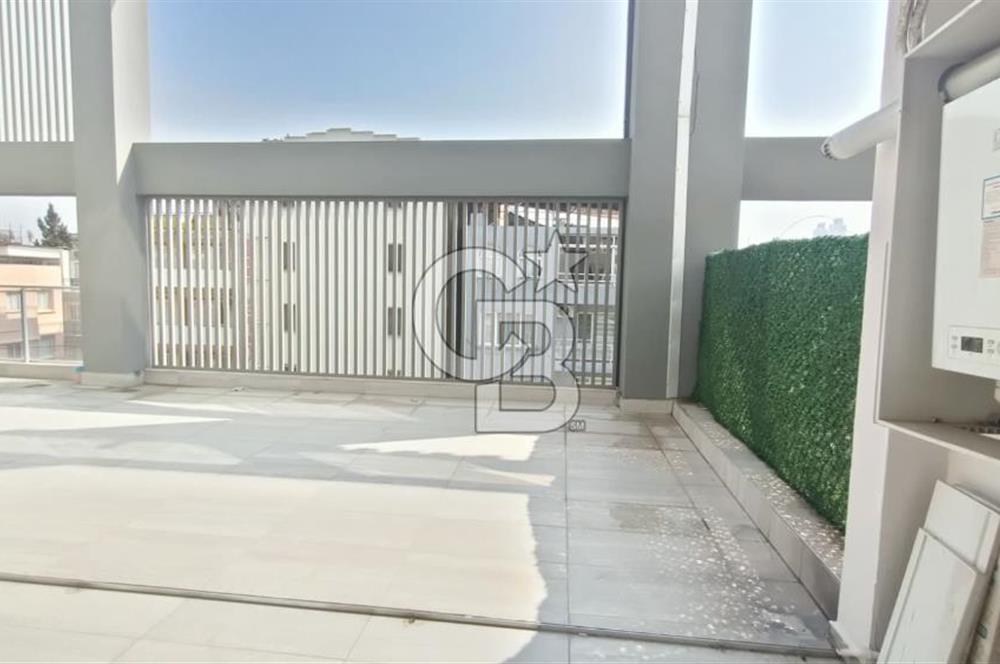 İzmir Bayraklı Kiralık Teraslı 2+1 Daire 