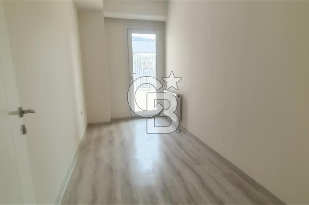 İzmir Bayraklı Kiralık Teraslı 2+1 Daire 