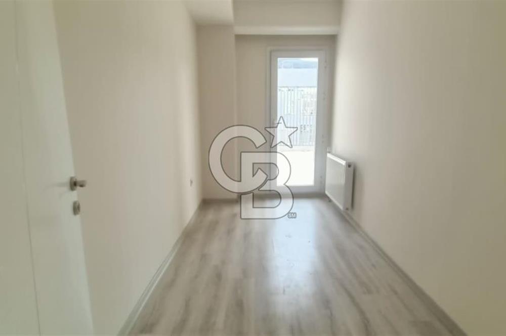 İzmir Bayraklı Kiralık Teraslı 2+1 Daire 