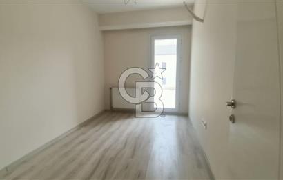 İzmir Bayraklı Kiralık Teraslı 2+1 Daire 