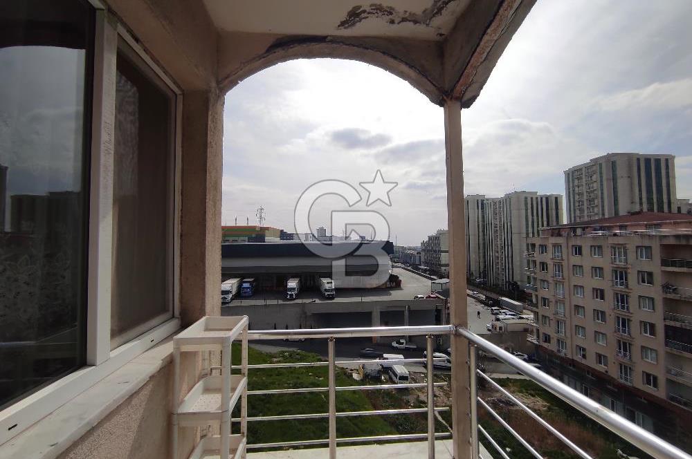 ESENYURT ZAFER MAHALLESİNDE FIRSAT DAİRE 