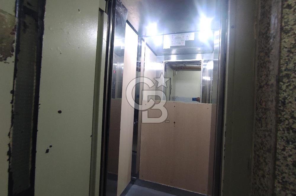 ESENYURT ZAFER MAHALLESİNDE FIRSAT DAİRE 