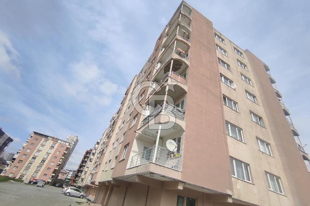 ESENYURT ZAFER MAHALLESİNDE FIRSAT DAİRE 